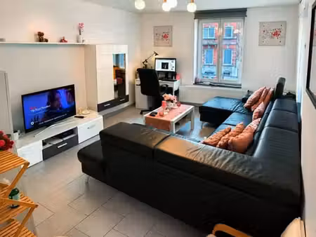 appartement 2 chambres à dison  place du sablon