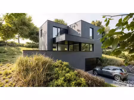 bevercé – villa neuve  vue dégagée & terrain de 9.000 m²
