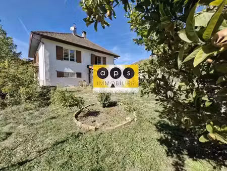 vente maison 5 pièces 100 m² à arbois (39600)  242 000 €