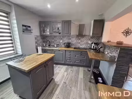 vente maison 7 pièces 171 m² à dogneville (88000)  250 000 €