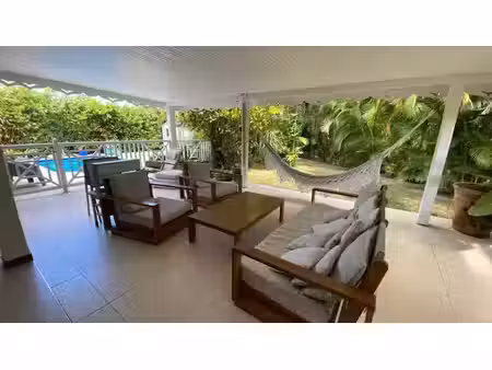 vente villa 5 pièces 212 m² à les trois ilets (97229)  895 000 €