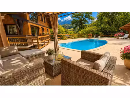 annecy / argonay maison avec piscine chauffée parc paysa