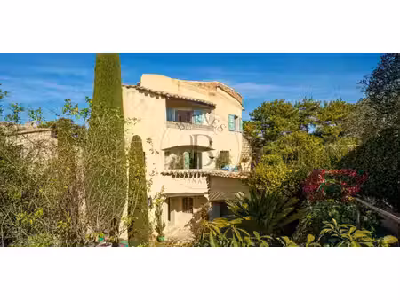 villa avec piscine et jardin mouans-sartoux (06)