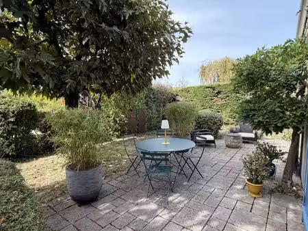 craponne proche du centre et au calme  belle maison de 124 m