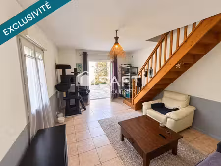 maison 2 chambres - jardin - entree privative avec stockage