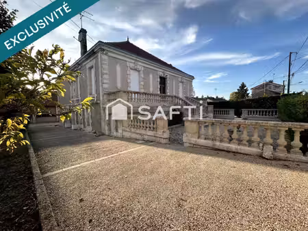 maison de caractère de 1906 avec beaux volumes 6 chambres et grand garage