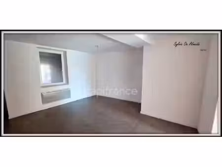 immeuble à vendre bage le chatel 6 pièce(s) 107m2 98 000€