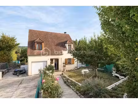 maison de 122 18 m² à janville-sur-juine