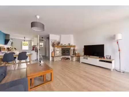maison 4 pièces – 3 chambres – 106 m²