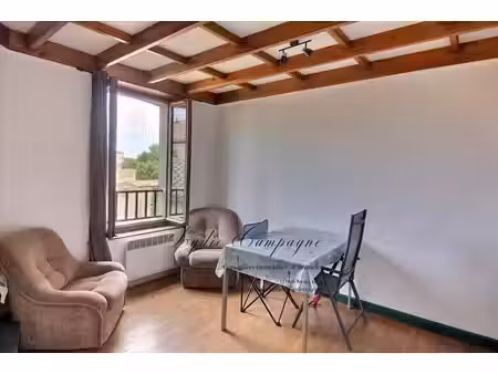 à vendre appartement t3 de 44 71 m² 2 chambres