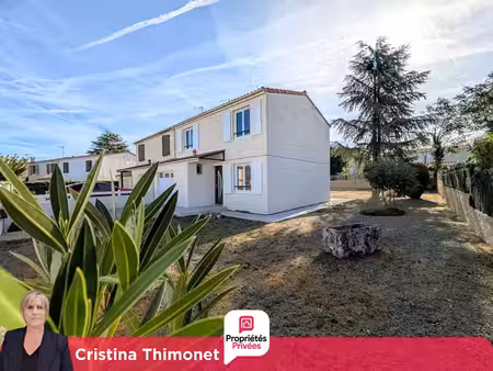 maison 4 pièce(s) 91 m2 chateaubernard