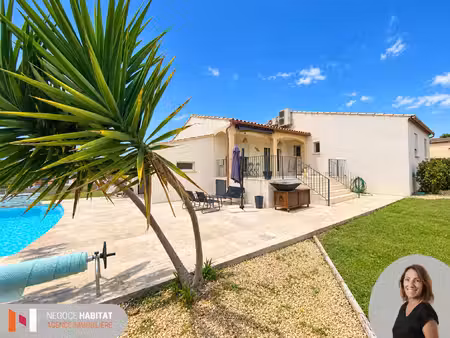 villa piscine plain pied