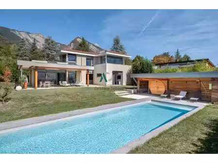 maison d'architecte avec piscine