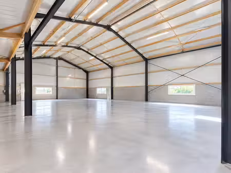 location entrepôt saint-martin-du-fouilloux 49170 500m² à 1700m²