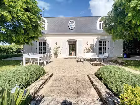 appartement cosne cours sur loire 5 pièce(s) 155.80 m2
