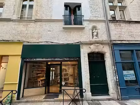vente immeuble 8 pièces 190 m² à arles (13200)  480 000 €