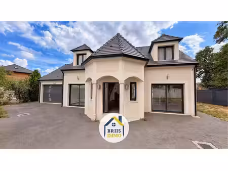 prestigieuse maison en vente bruyères-le-châtel  france