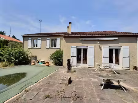 lameilhé - maison sur demi sous-sol avec piscine
