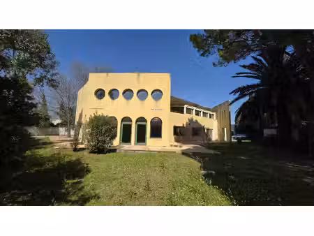 vente local commercial 12 pièces