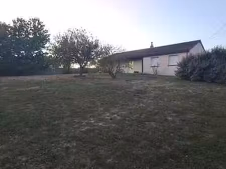 location maison meublé à courcoué (37120) : à louer meublé / 106m² courcoué