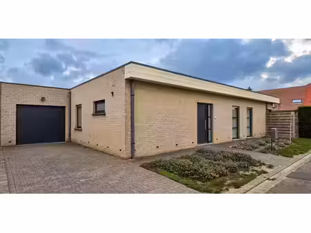 bungalow à vendre à heule pour € 379.000 avec 3 chambres à coucher