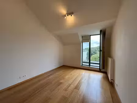 superbe appartement 3 chambres au dernier étage