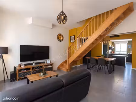 maison 5 pièces 97 m²