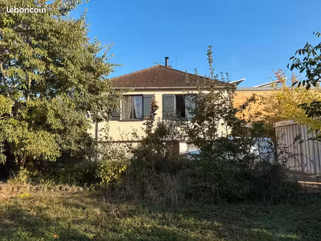 maison saint pierre des corps