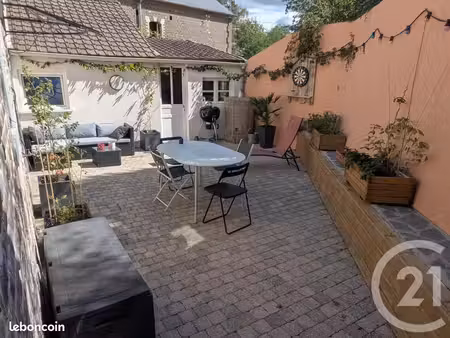 maison 4 pièces 55 m²