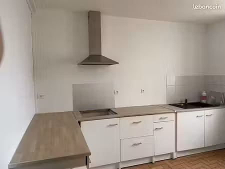 appartement 64 m2 centre ville de fere en tardenois