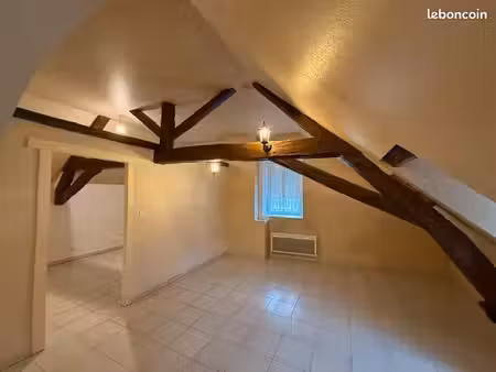 a louer a charolles 71 appartement atypique t 2 avec grenier et cave