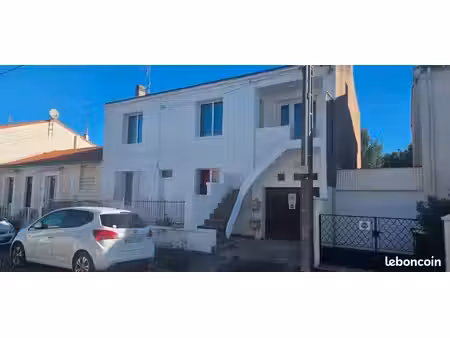 maison divisée t4 · 72 m² · la rochelle quartier la trompette