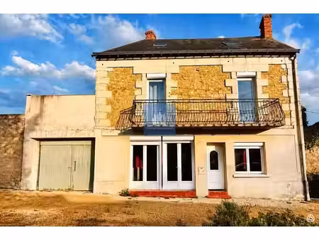 montreuil bellay( 49) maison de ville divisible 3/5 ch