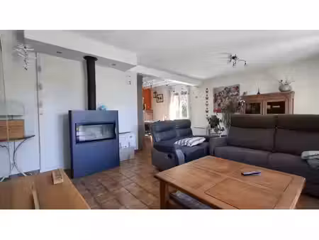 grande maison avec terrasse 5 pièces en vente à quins