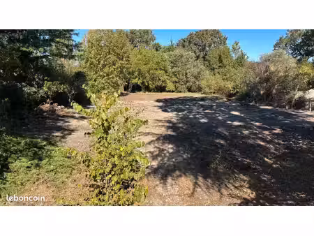 terrain 1 300 m² pessac