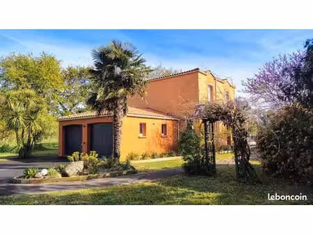 maison - 5 pièces - 155m2