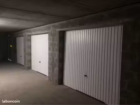 garage box secteur hippodrome