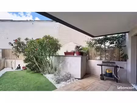 apparement 2 pièces en rez de jardin