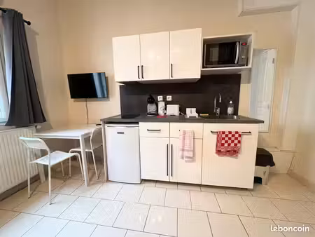 1 pièce · 15 m²1 pièce  15 m² · écully 69130 · quartier chalier - valvert