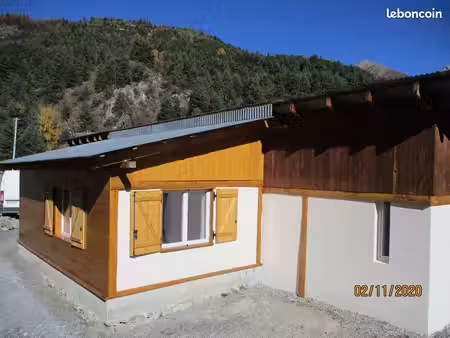 chalet + maison de montagne à vendre