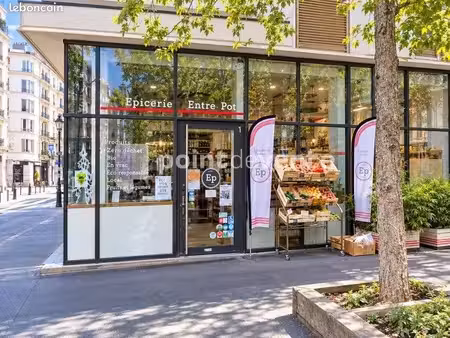 epicerie/primeur 80 m²