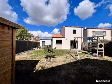 maison 4 pièces 95 m²