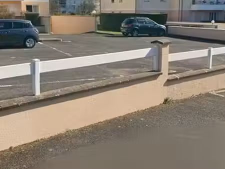 location place de parking