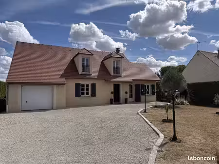 maison individuelle 165 m² - 5 ch - piscine & terrain de pétanque