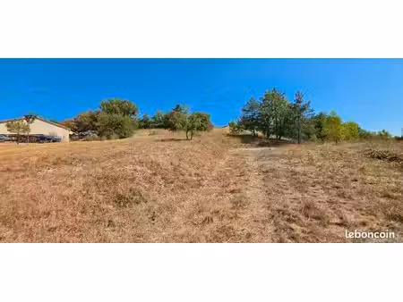 terrain 2 325 m² lalbenque