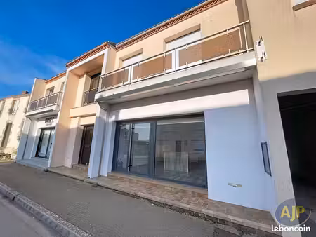 local commercial 52 m² la romagne