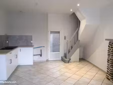 maison de ville 3 pièces 60m2