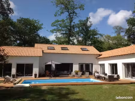 maison à basse goulaine