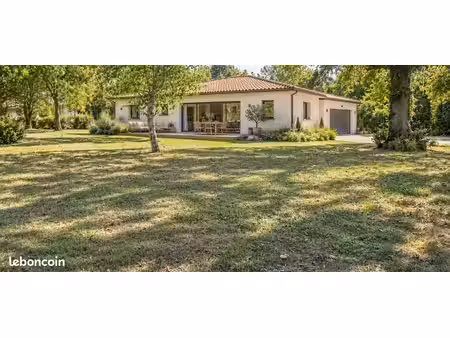 maison 3 pièces 105 m²
