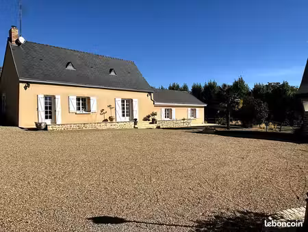 propriété 6 pièces 151 m²